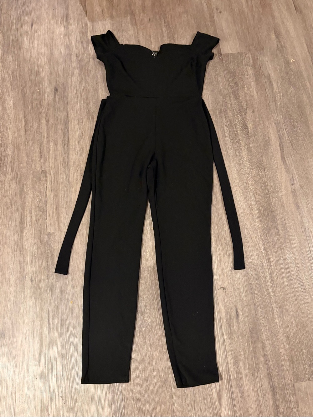 Women's WINSOR SIZE M/L Black Off-Shoulder Jumpsuit with Side Ties